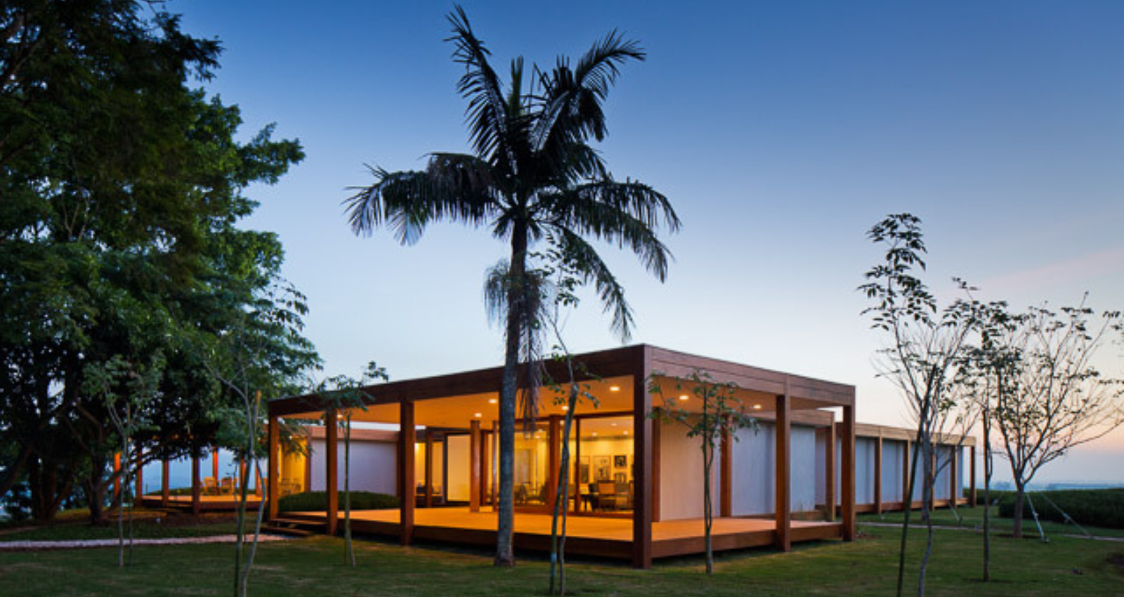 Golf Clubhouse I – campo por Randall Thompson